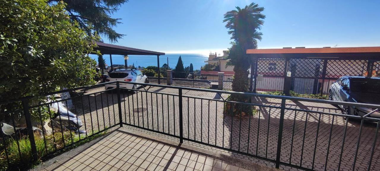 Ferienwohnung La Panoramica Nervi Genua Exterior foto